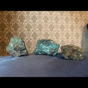 Beautiful Raw Chrysocolla healing crystals
